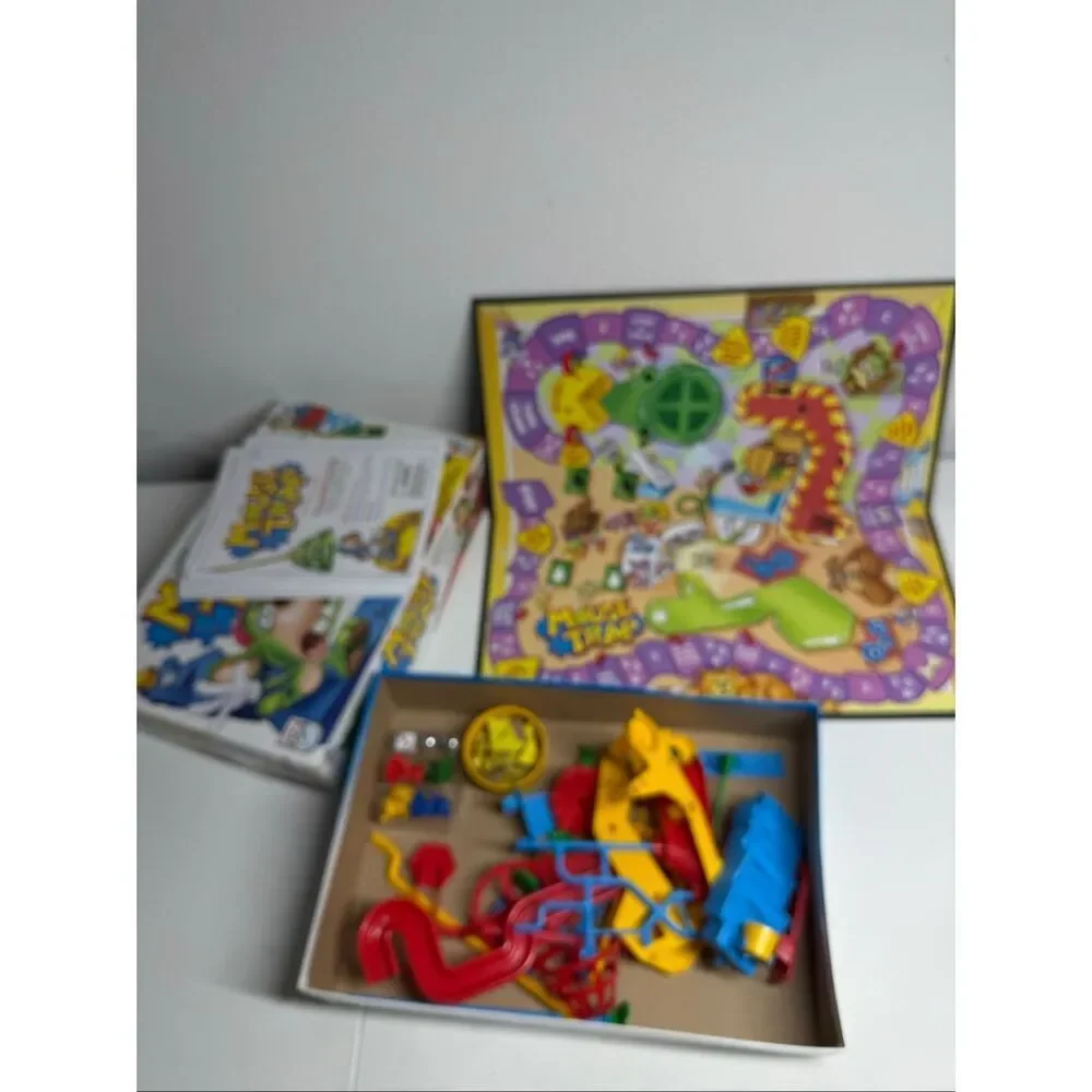 Hasbro MOUSE TRAP Board Game 100% COMPLETE Milton Bradley 2005 VERSION EUC